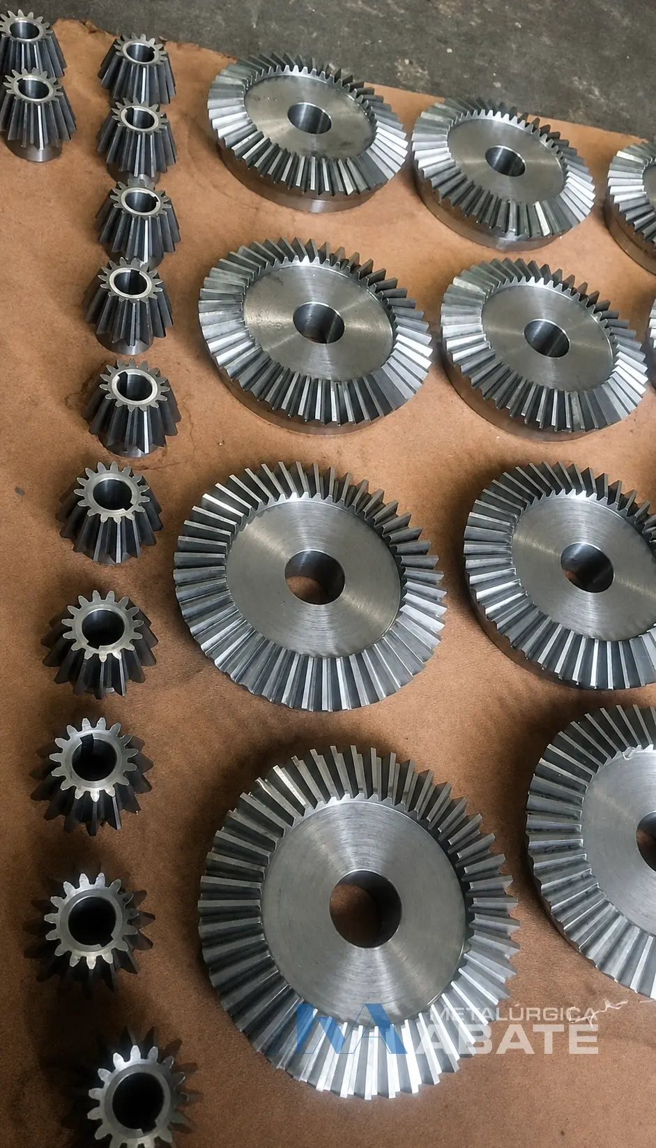 Serie de engranajes fabricados en diferentes medidas