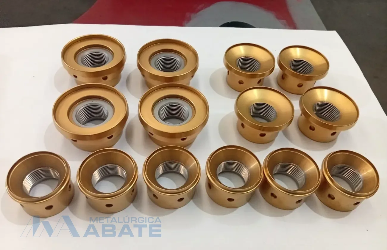 Juego de chucks mecanizados en diferentes medidas para máquinas cerradoras de latas